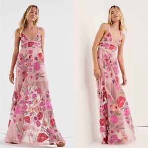 NWT For Love & Lemons Embroidered Floral Kaylee Maxi Dress SZ M